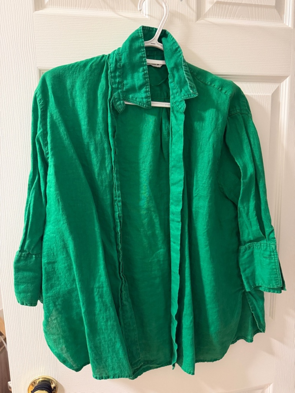 Zara Emerald Green Lightweight Button-Up Blouse